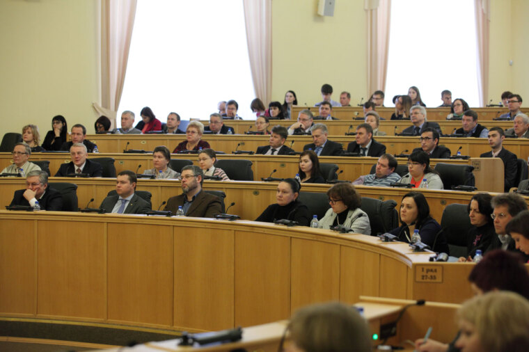 Медицинское сообщество: третий не лишний