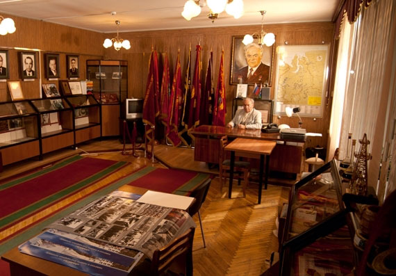 15 лет с именем Виктора Муравленко