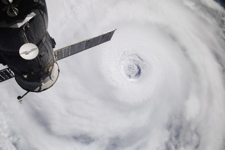 С любовью к земле и небу