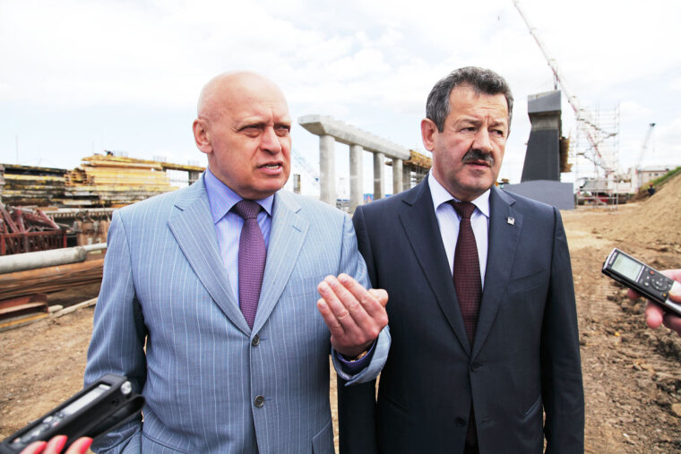 «А по берегам Туры тянутся мосты, мосты...»