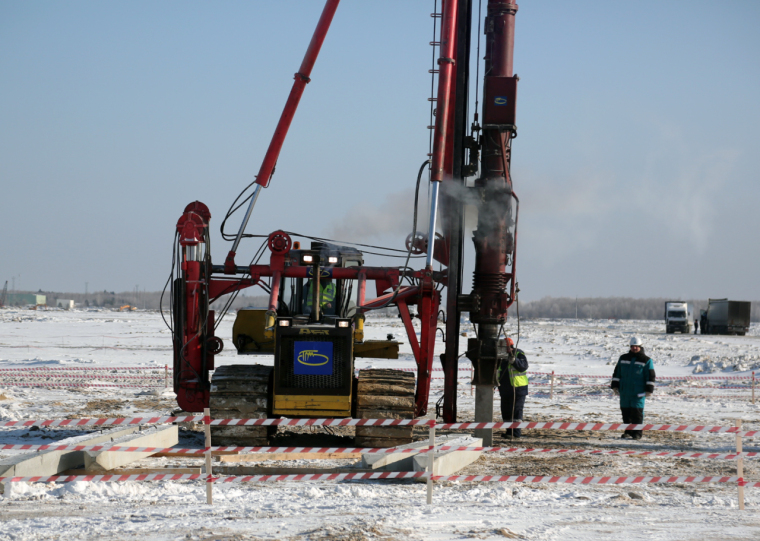 Владимир ЯКУШЕВ: «На территории региона появится новый мощный завод»