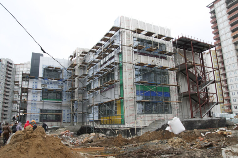 Игровые и бассейн – для любимых малышей!