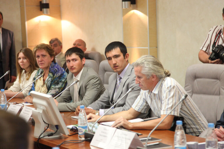 По заслугам и честь