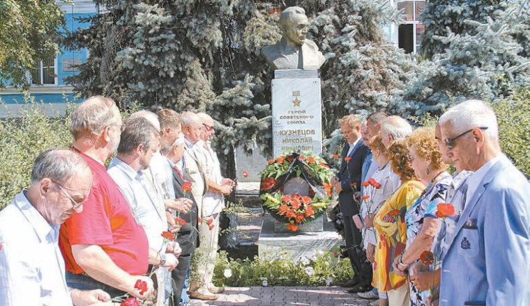 Храбрым даровано бессмертие