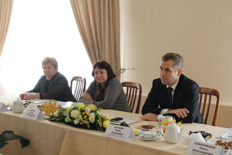 Сделать все ради улыбки ребенка