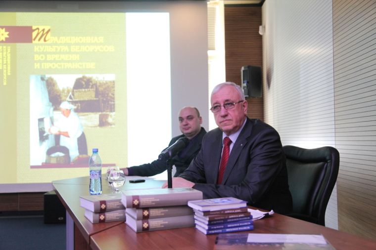 О «панцирных боярах» и традициях колядования