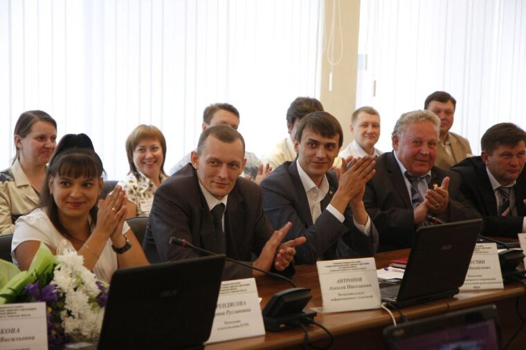 Следуя высоким стандартам